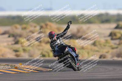 media/Nov-06-2023-Moto Forza (Mon) [[ce023d0744]]/3-Intermediate Group/Session 5 (Turn 4)/